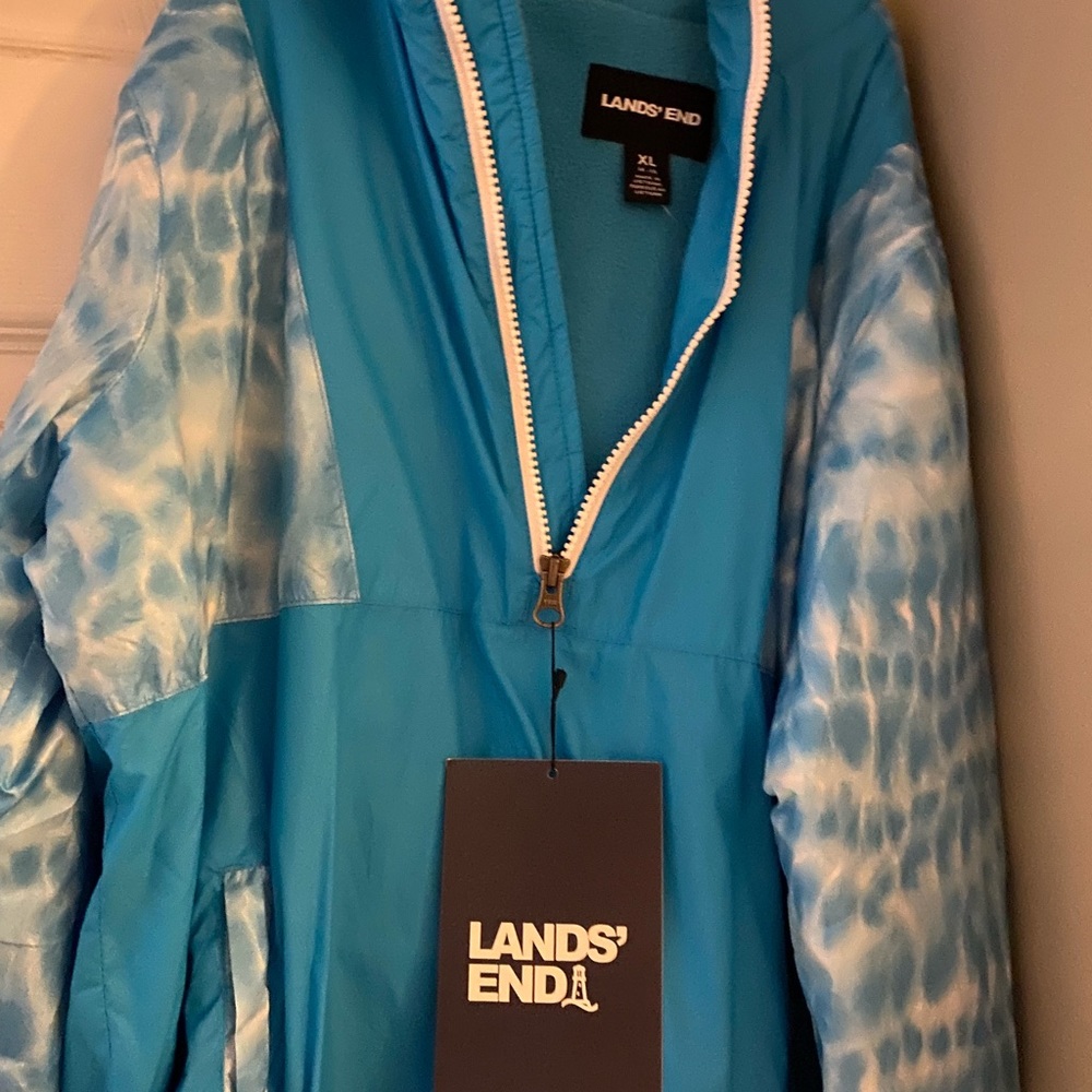 Lands End satin/fleece lined pullover.